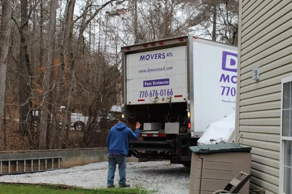 D & J Movers Atl