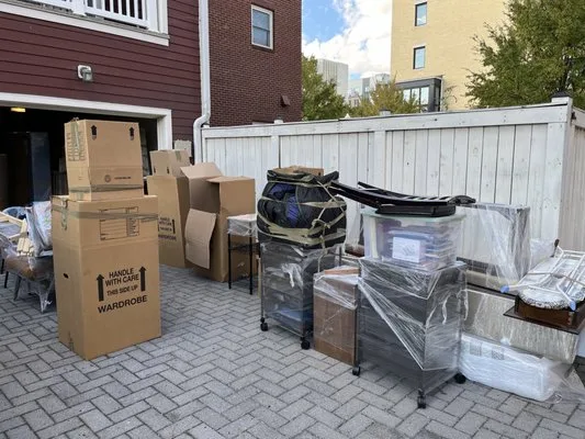 Best Deal Movers LLC