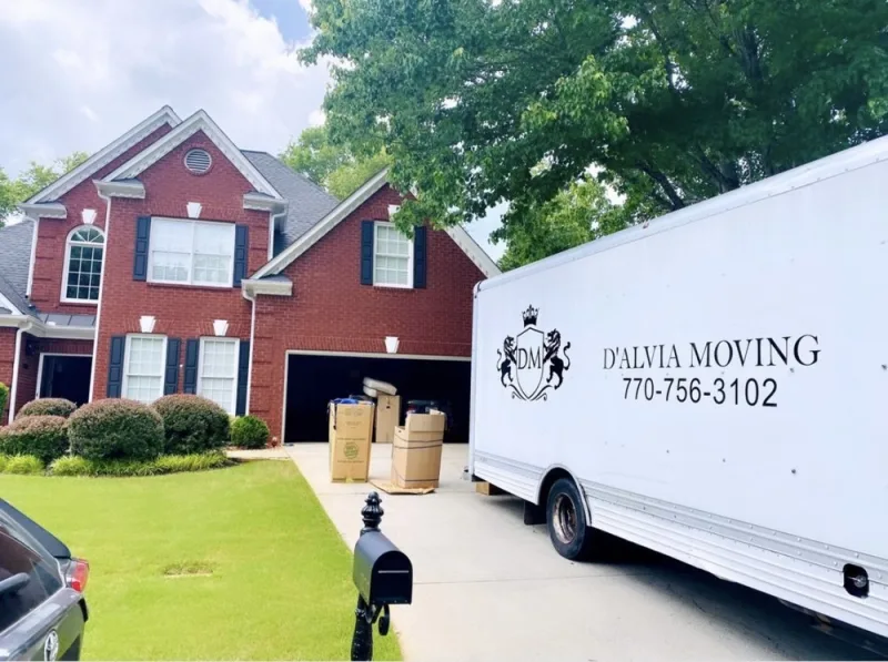 Dalvia Moving photo 1