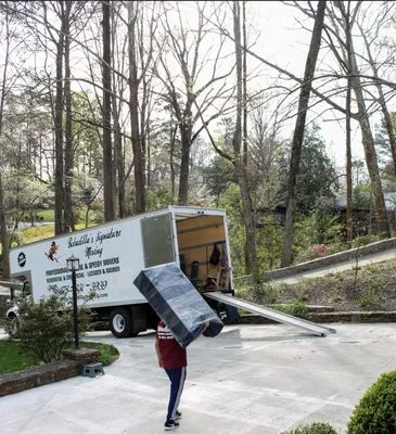 Bobadillas Signature Moving Services LLC
