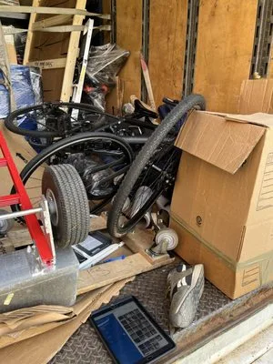 Best Deal Movers LLC
