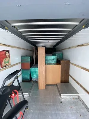 Hustle And Muscle Moving Company LLC photo 2