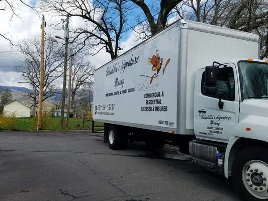 Bobadillas Signature Moving Services LLC
